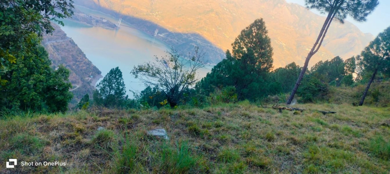 property & land for sale tehri mear lake