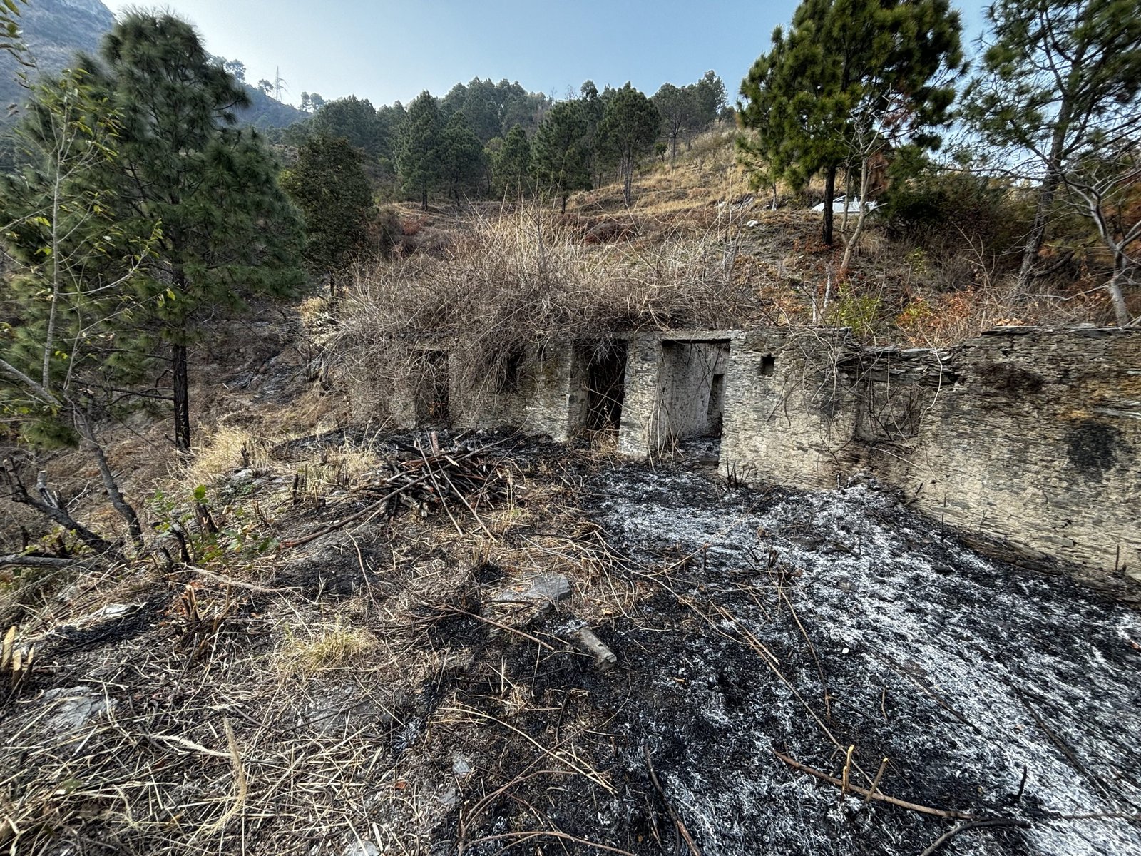 Old house village for sale Uttarakhand